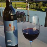 Weinhof Reichmann Bed & Breakfast 3*