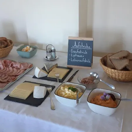 Weinhof Reichmann Frühstückspension Sankt Peter am Ottersbach